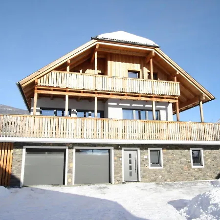 Alpstuga Chalet On Ski Slope In Mauterndorf With Sauna Bubble Bath *